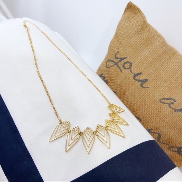 🎀 NEW Gold Geometric Boho Multilink Necklace - Picture 3 of 6